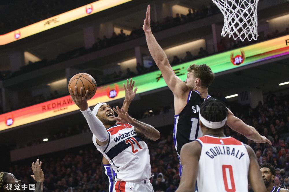 转会市场上 转会市场上