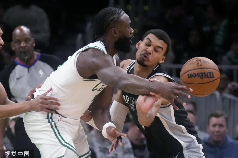 首金将由铁 首金将由铁